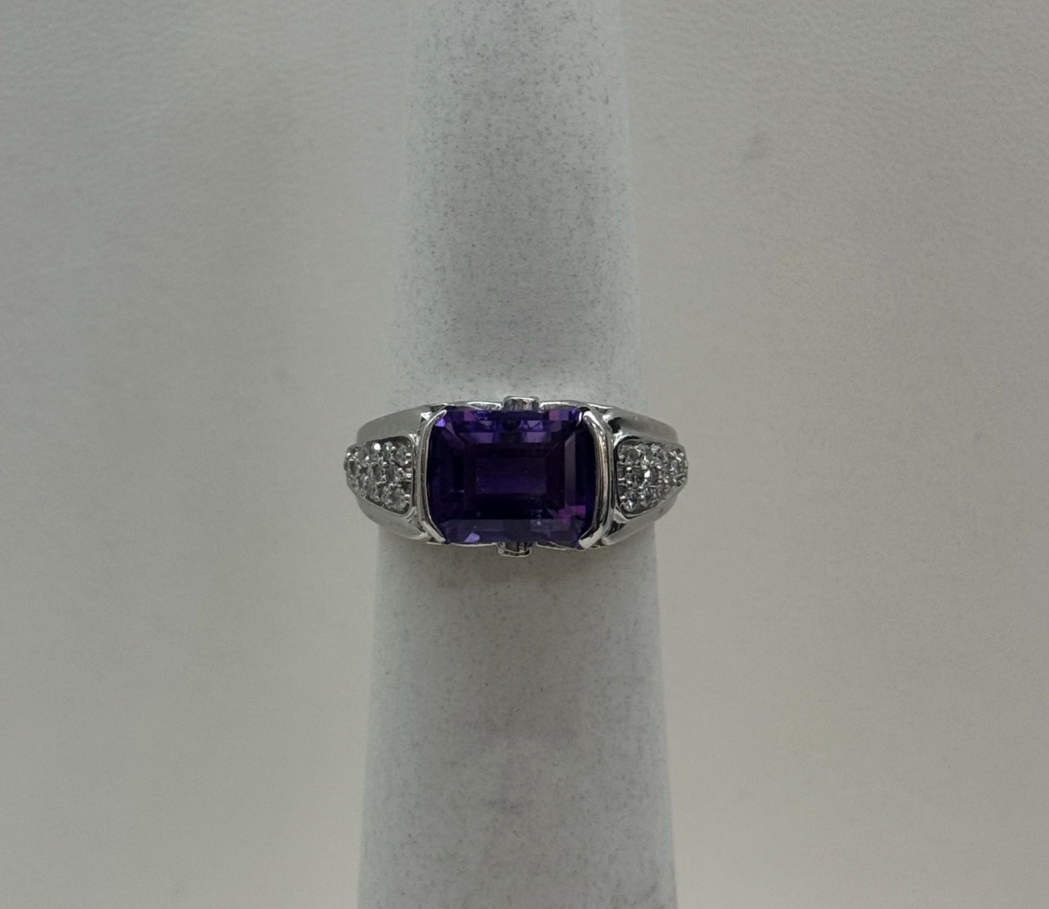 14KW Emerald Amethyst &amp; Diamond Cocktail Ring