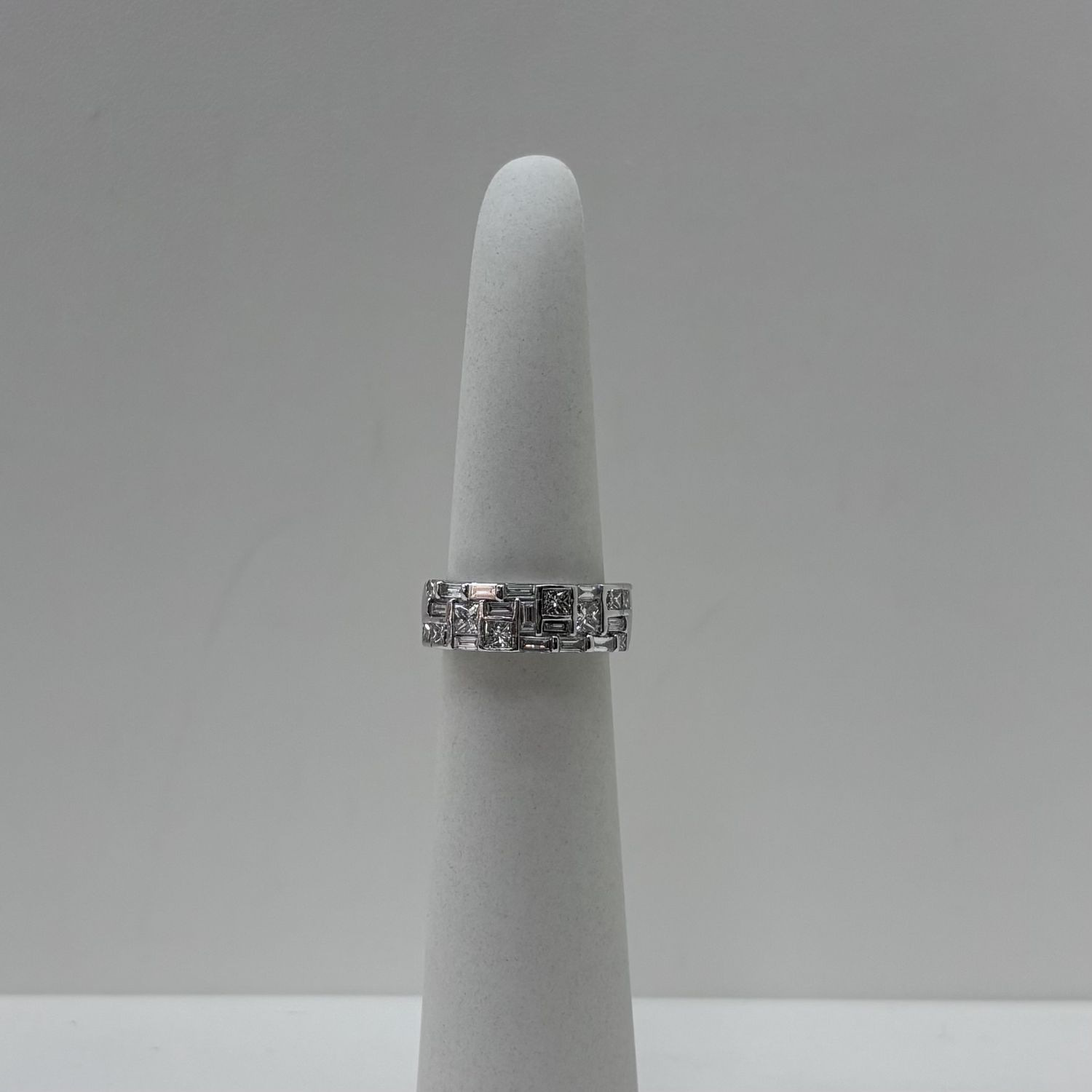 14KW Mixed Cut Band Bassali