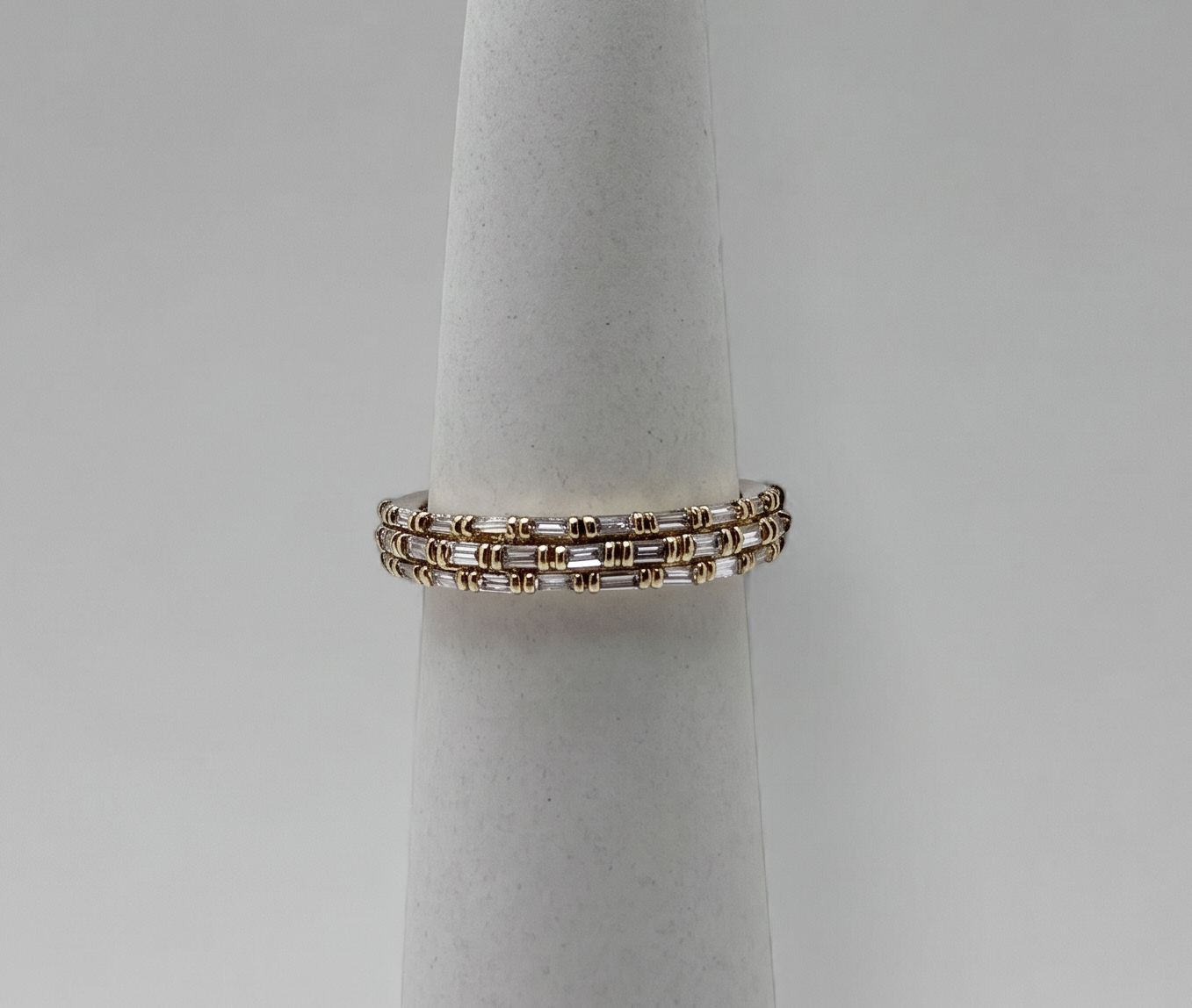 14KY Yellow Gold Mixed Cut Band