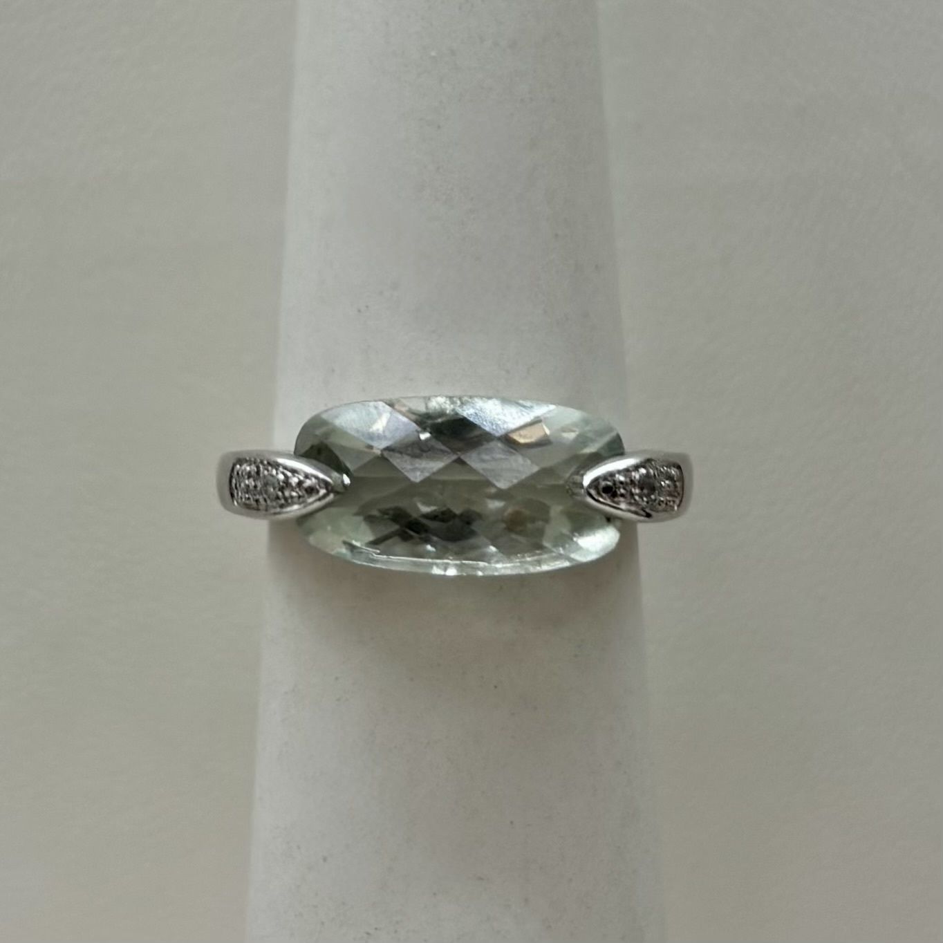 10KW Green Quartz Oval Diamond Ring (3.6g)