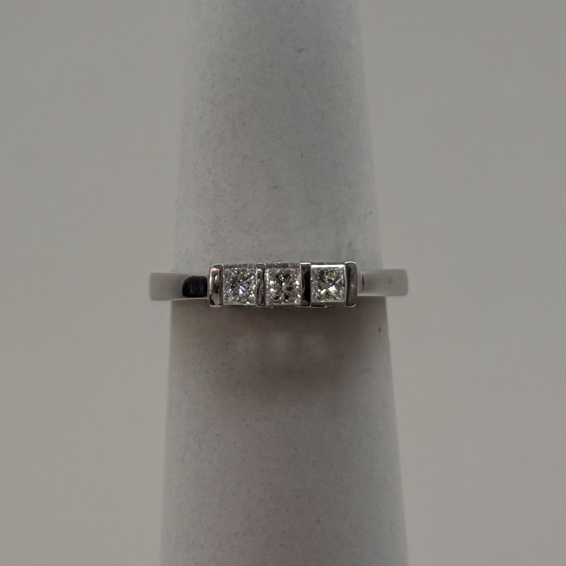 14KW Princess 3-Stone Anniversary Band