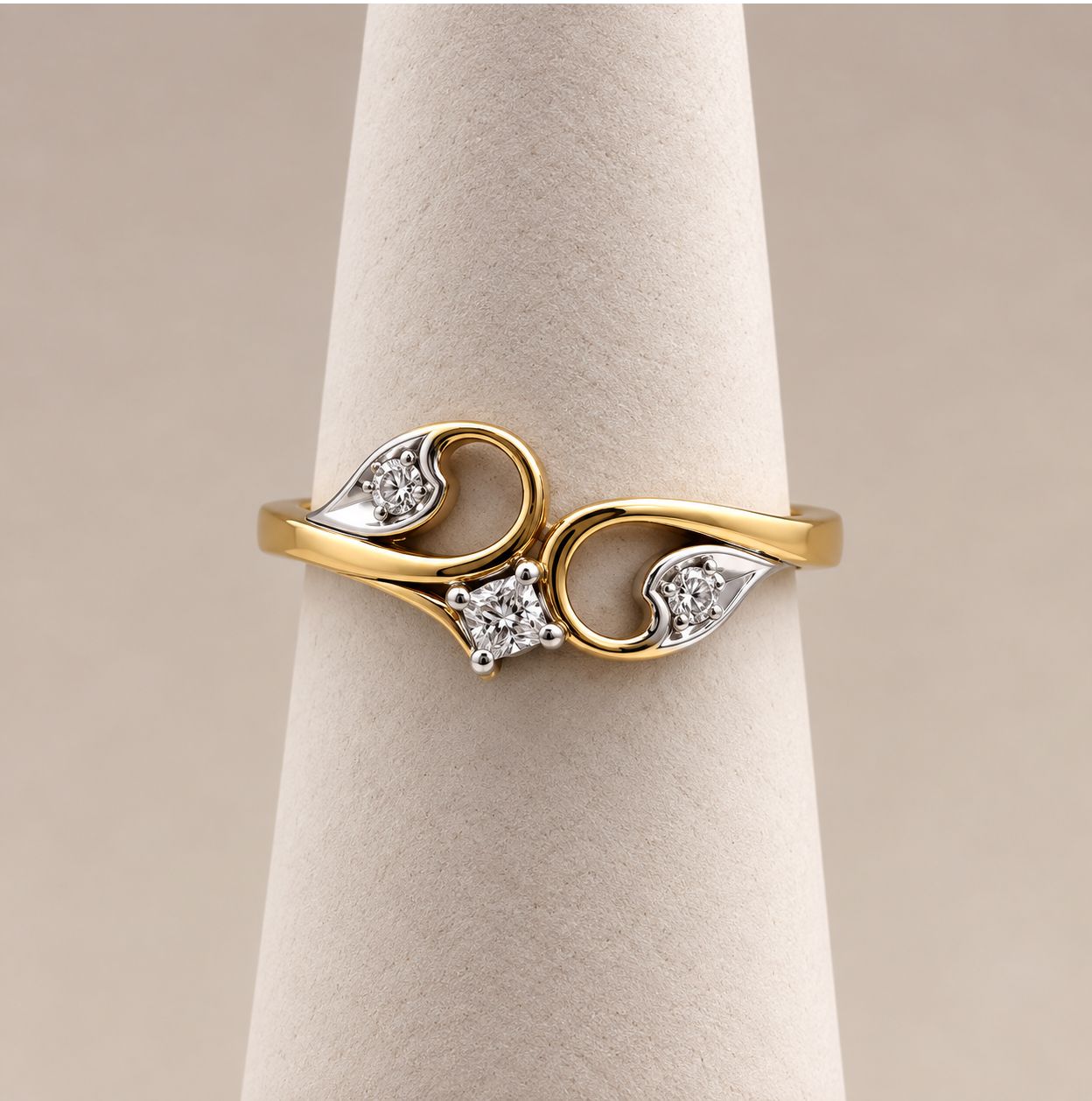 3-Stone Gold Diamond Swirl Ring (1.8g)