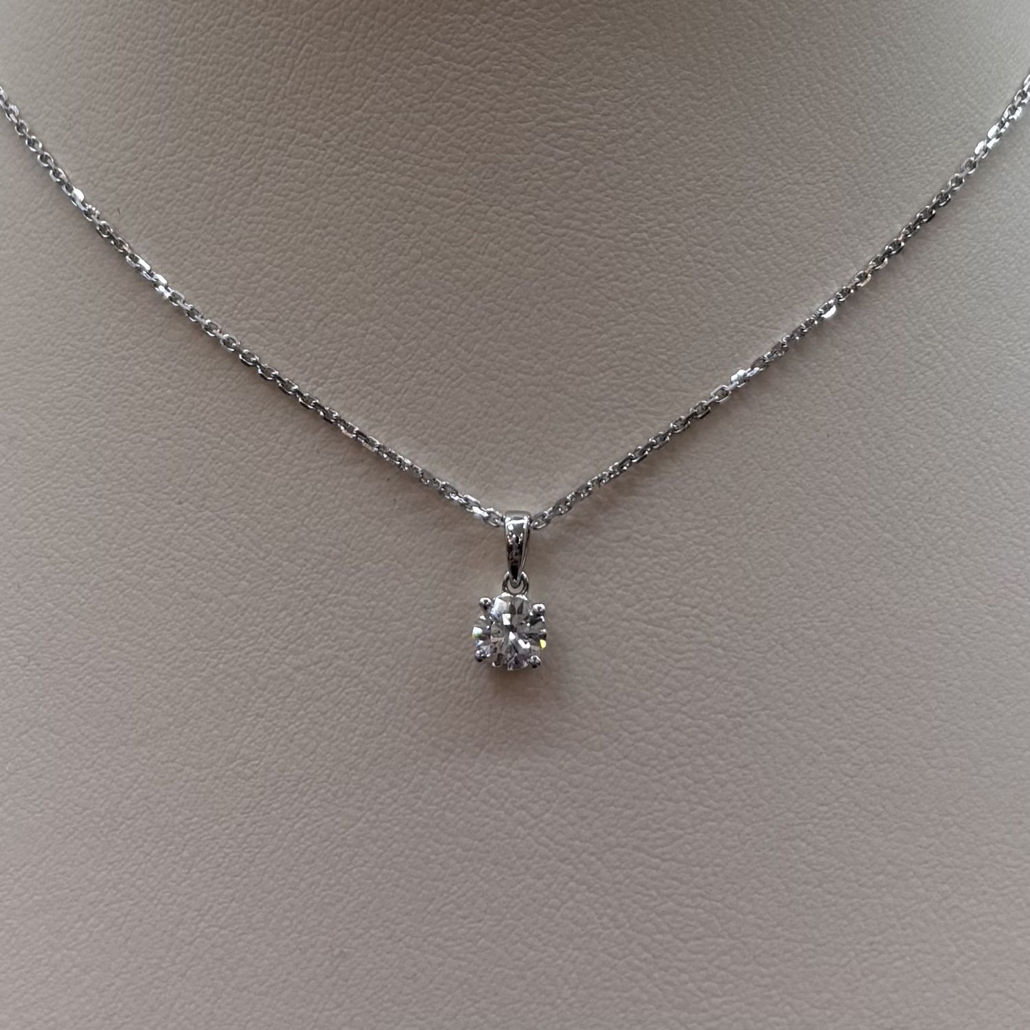 14KW 0.5ct Solitare Oval-Cut Pendant