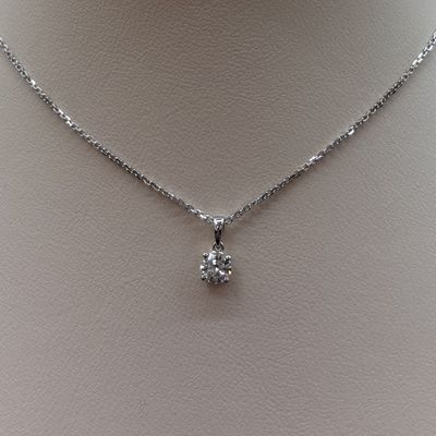 14KW 0.5ct Solitare Oval-Cut Pendant