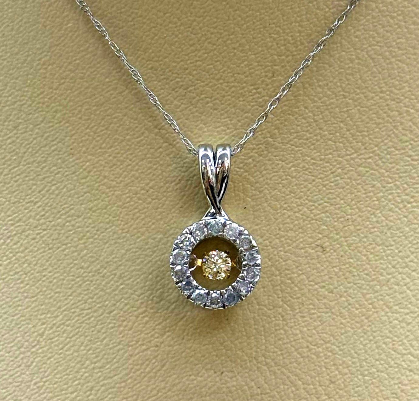 10KW Halo Fluttering Diamond Pendant