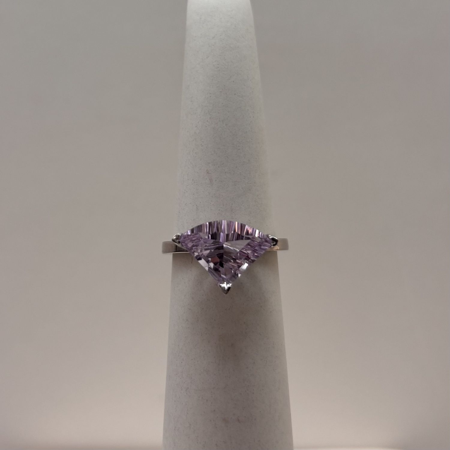14KW Amethyst Triangle Solitaire Ring