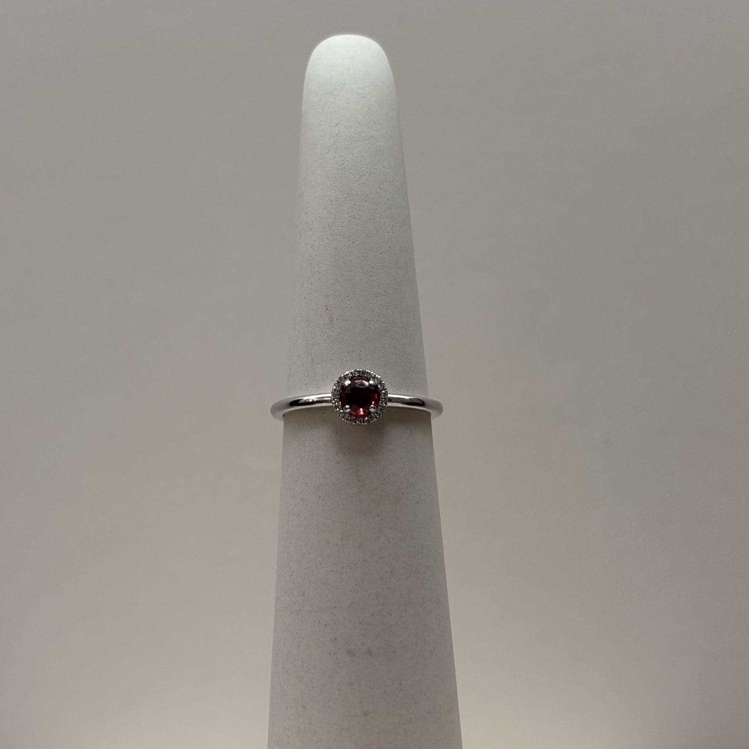 14KW Ruby &amp; Diamond Ring
