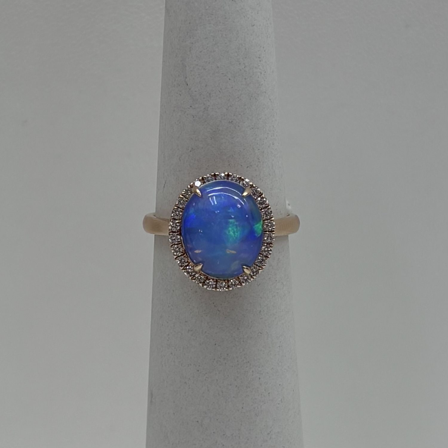 18KR Opal Oval Ring w/ Diamonds David Kord