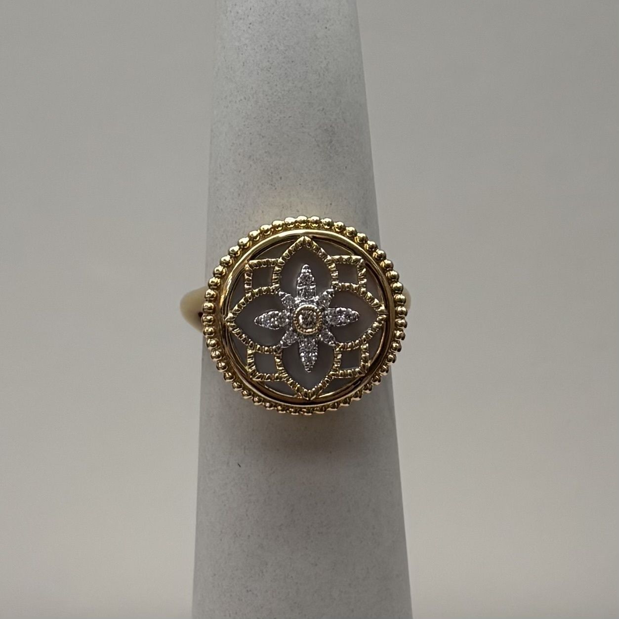 14KY Diamonds &amp; White Mother of Pearl Bujukan Signet Ring