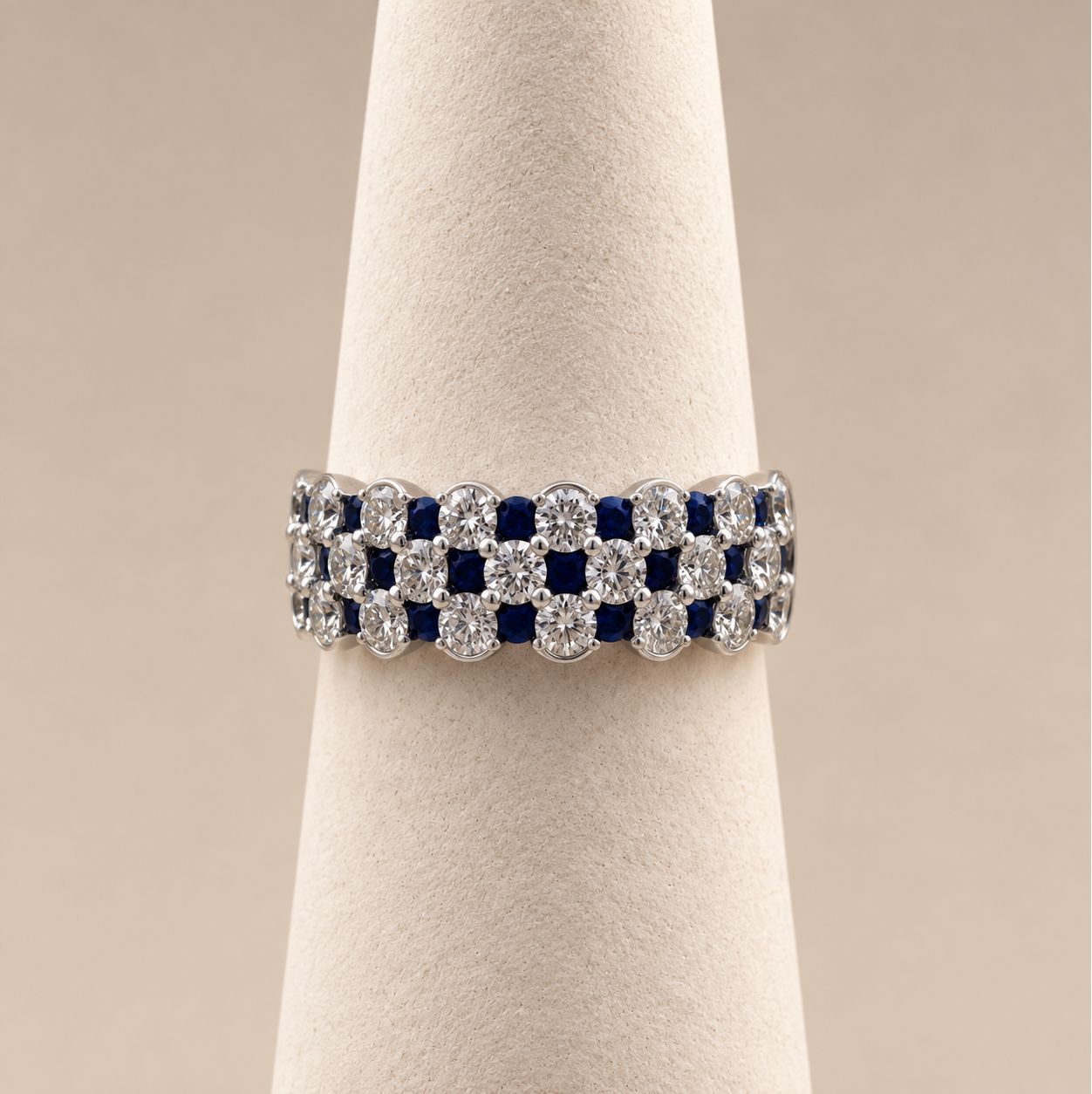 Alternating 3-Row Sapphire Diamond Band (4.7g)