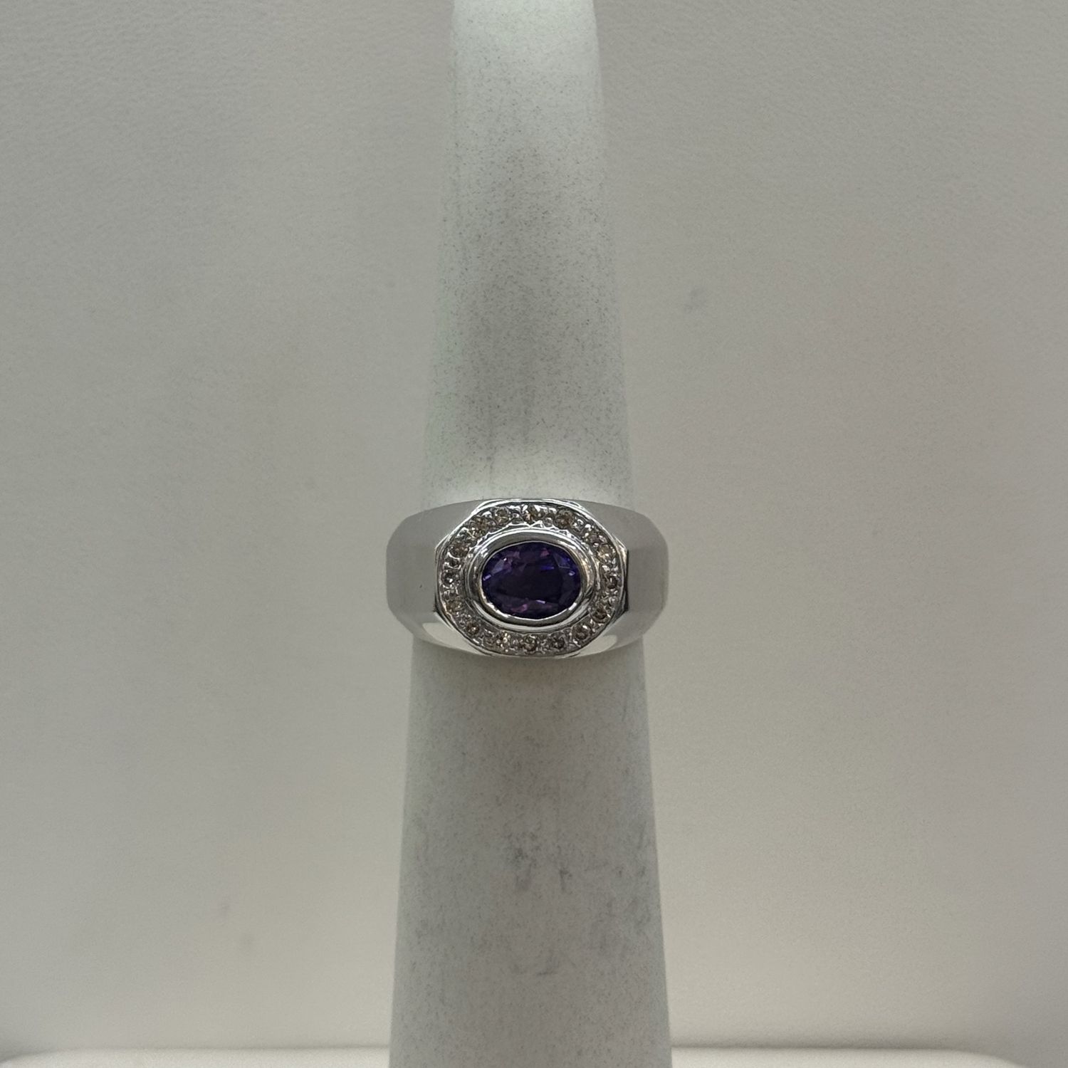 Amethyst/Dia Champ Ring