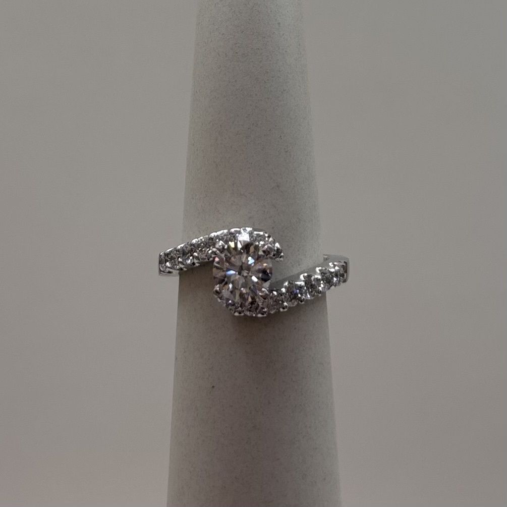 14KW "Paulette " LM 14 RS w/ L 0.94ct Rnd VS1 Diamond Ring