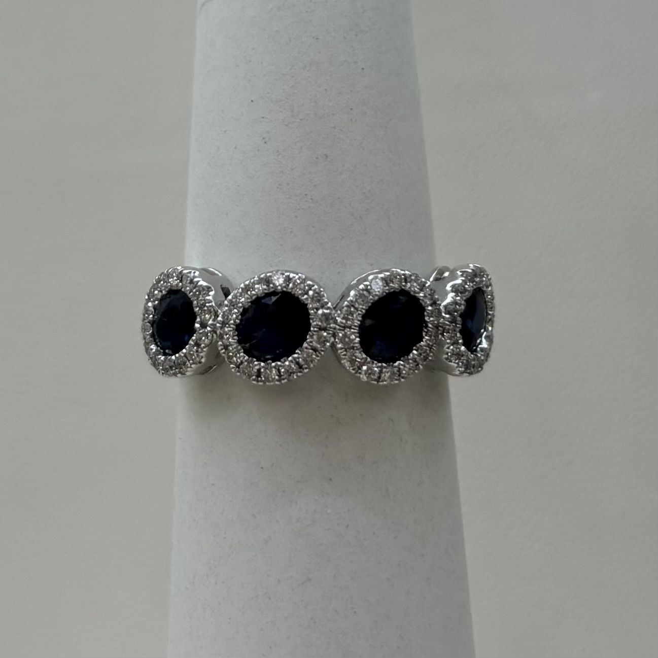 14KW 4 -Stone Sapphire &amp; Round Diamond Ring (4.2g)