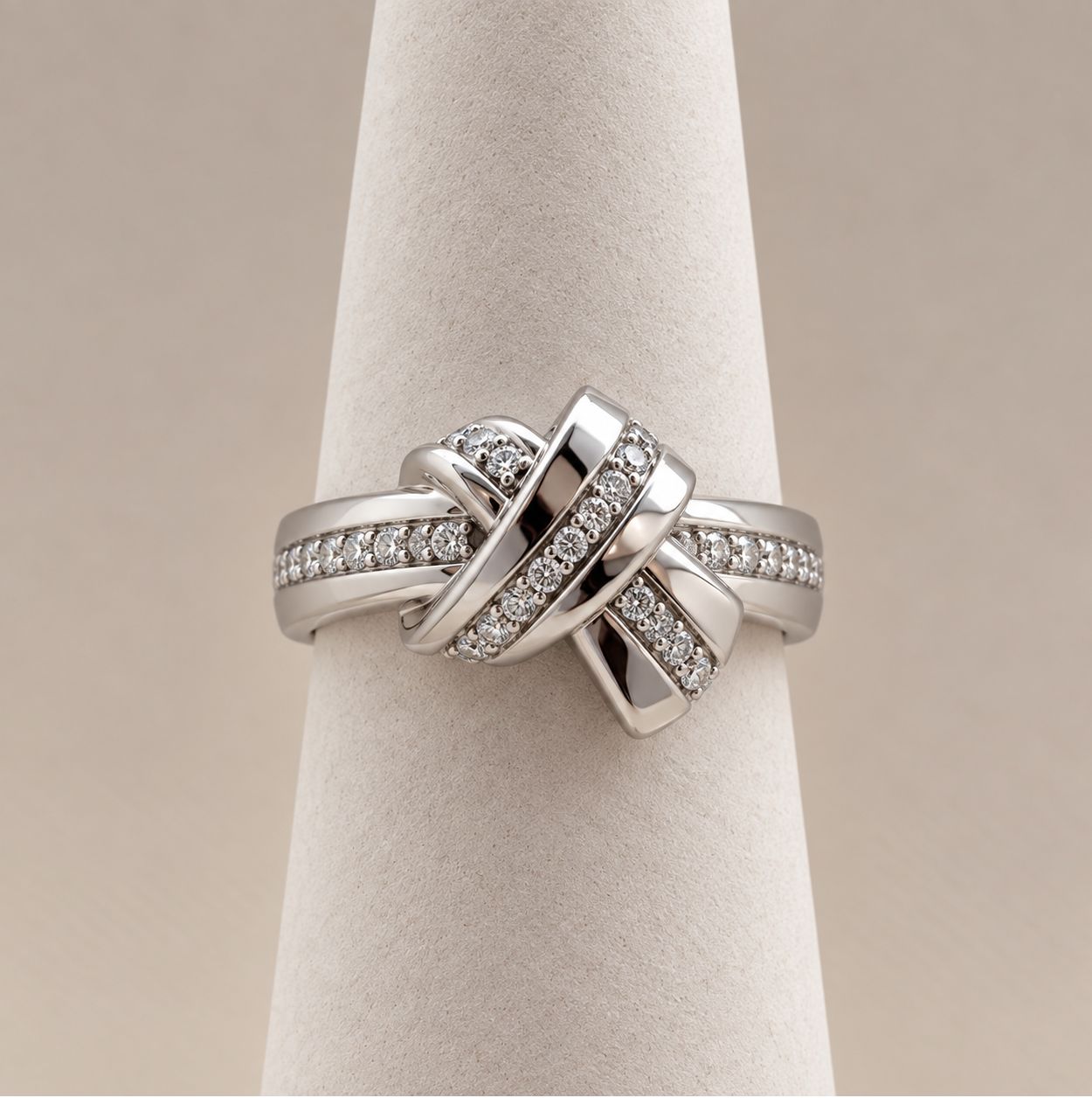 Wrapped Ribbon Knot Diamond Ring (3.9g)