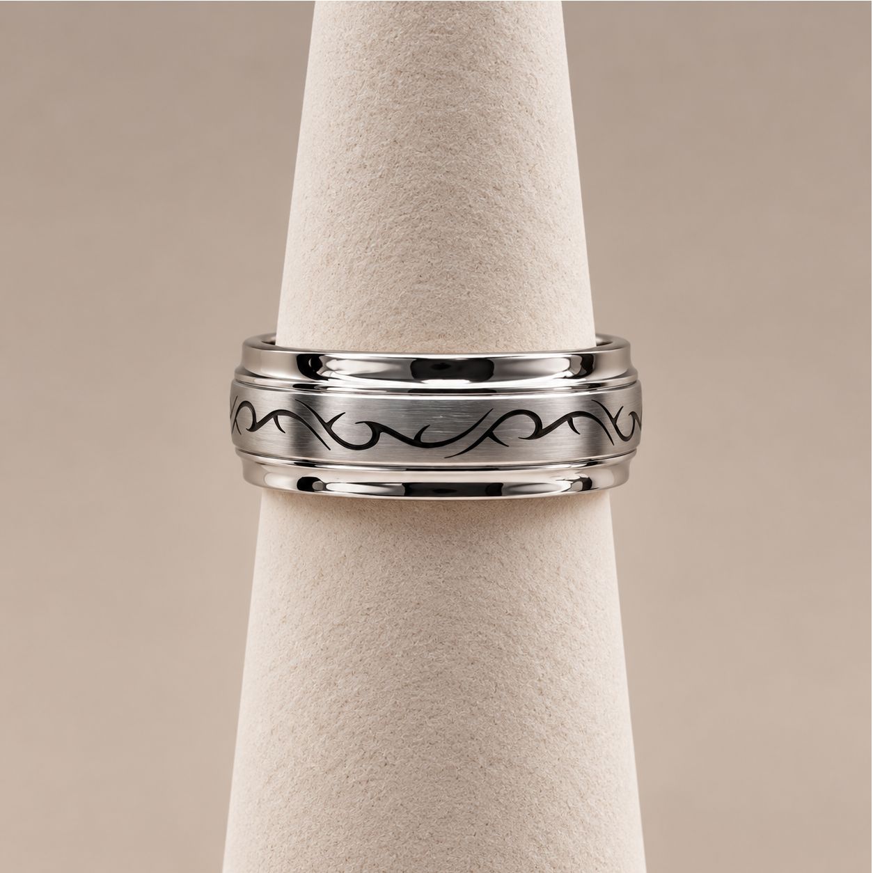 Men's Designed Bands (5.9g), Material: Scroll Wave