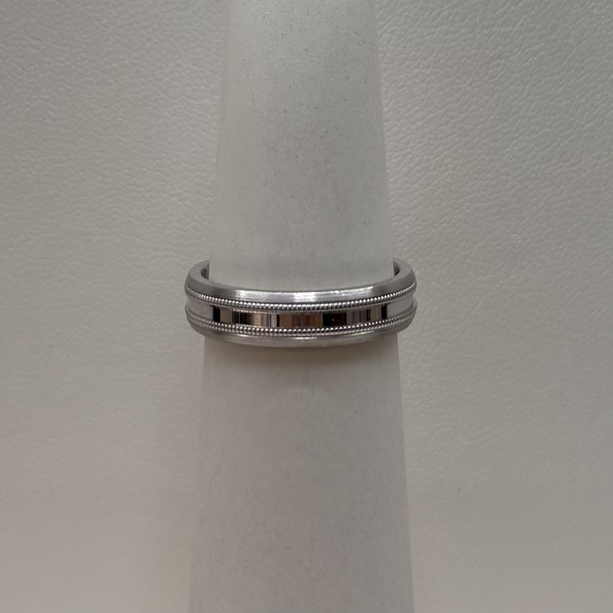 10KW Men's Designed Band (Size 6.5/ 5.1g)