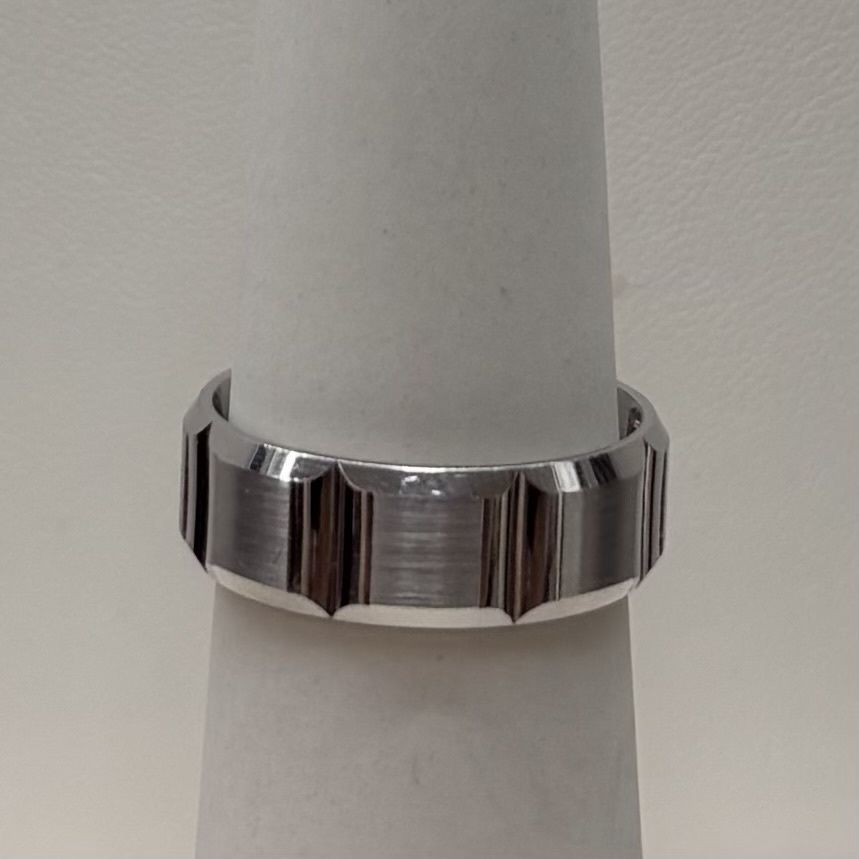 10KW Men's Designed Band (Size 10/ 9.3g)