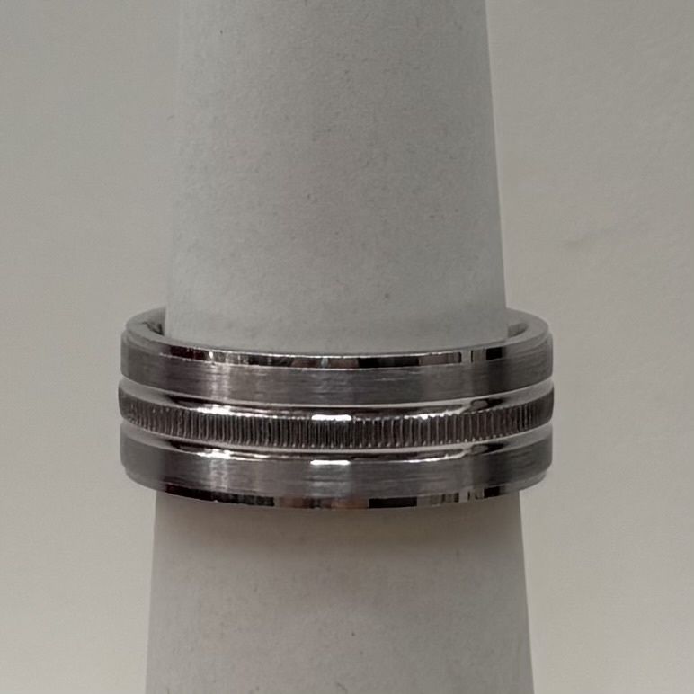 10KW Men's Designed Band (Size 10/ 11.3g)