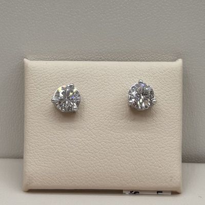 14KW 1.5ct Solitare Oval-Cut Studs