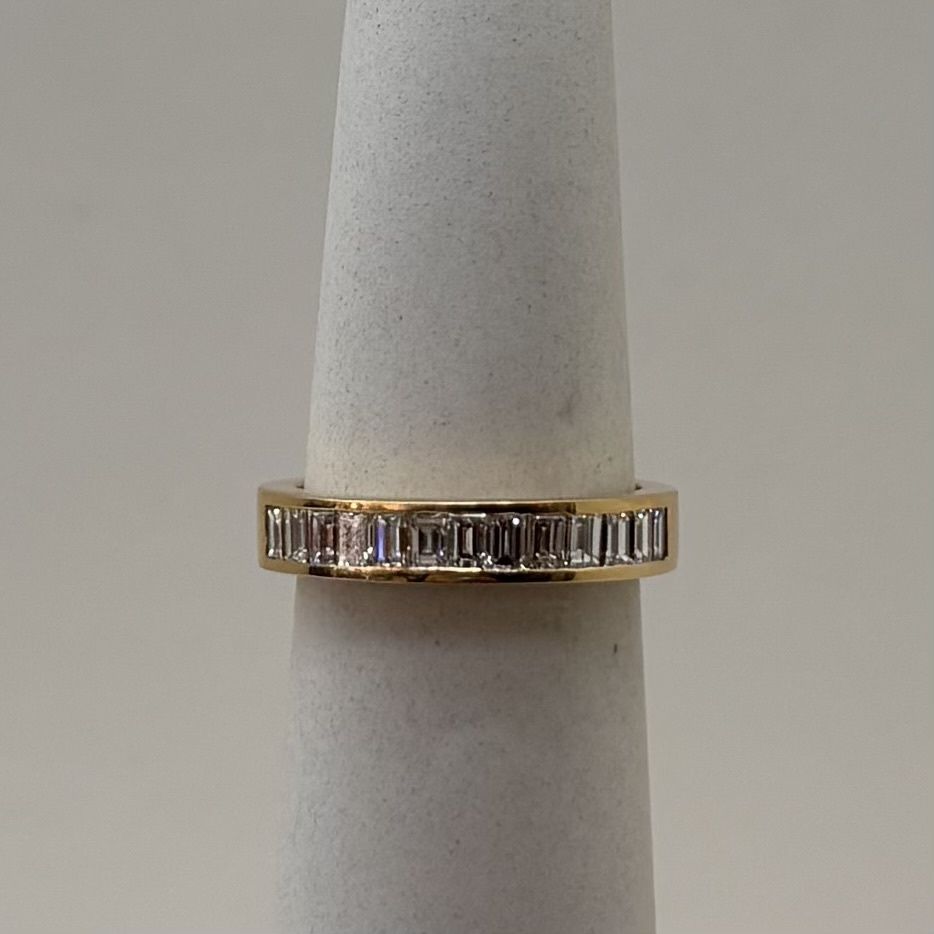 14KY Men's Emerald Cut Diamond Channel Band
