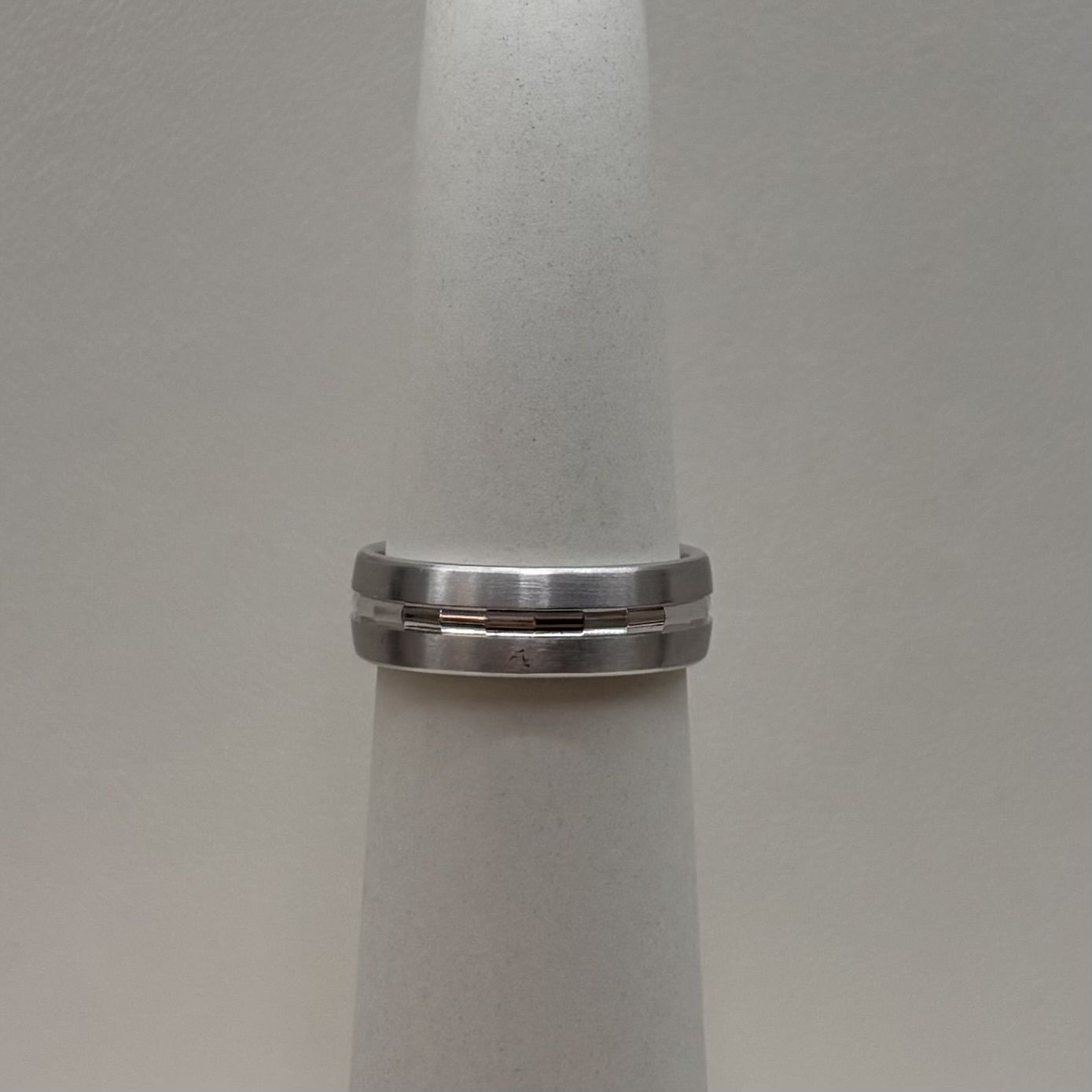 14KW Men's Designed Band (Size 6/5.7g)