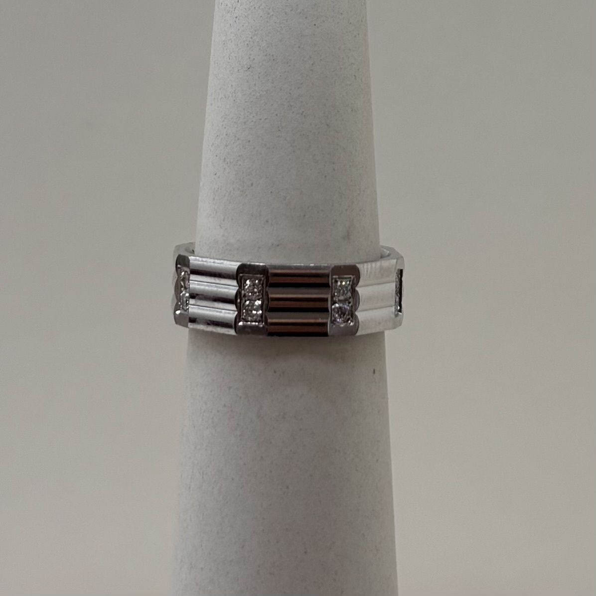 10KW Men's Unique 2-Stone Diamond Band (Size 6)