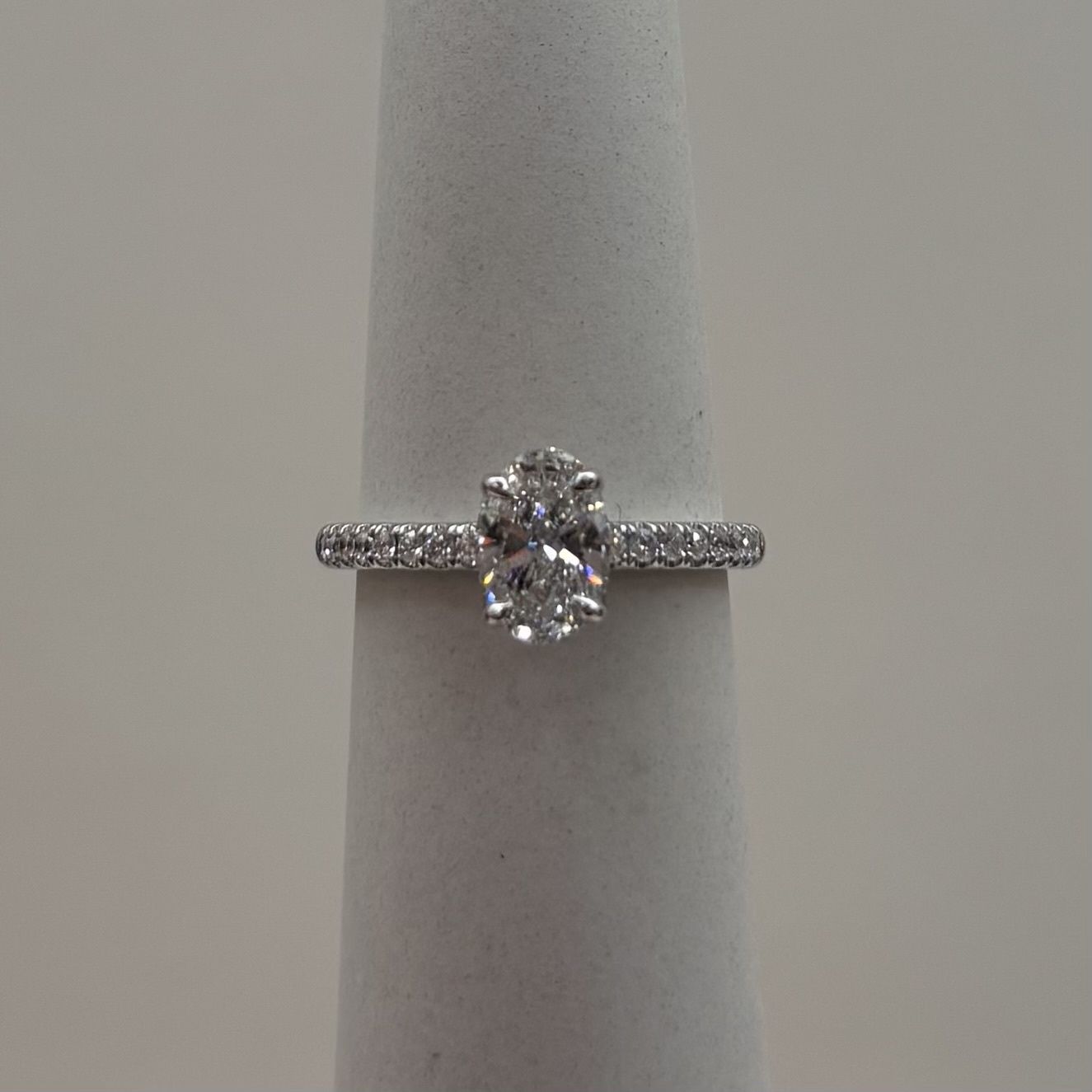 14KW "Rosie"  w/ L-Oval Brilliant 1ct VS2 Diamond Ring
