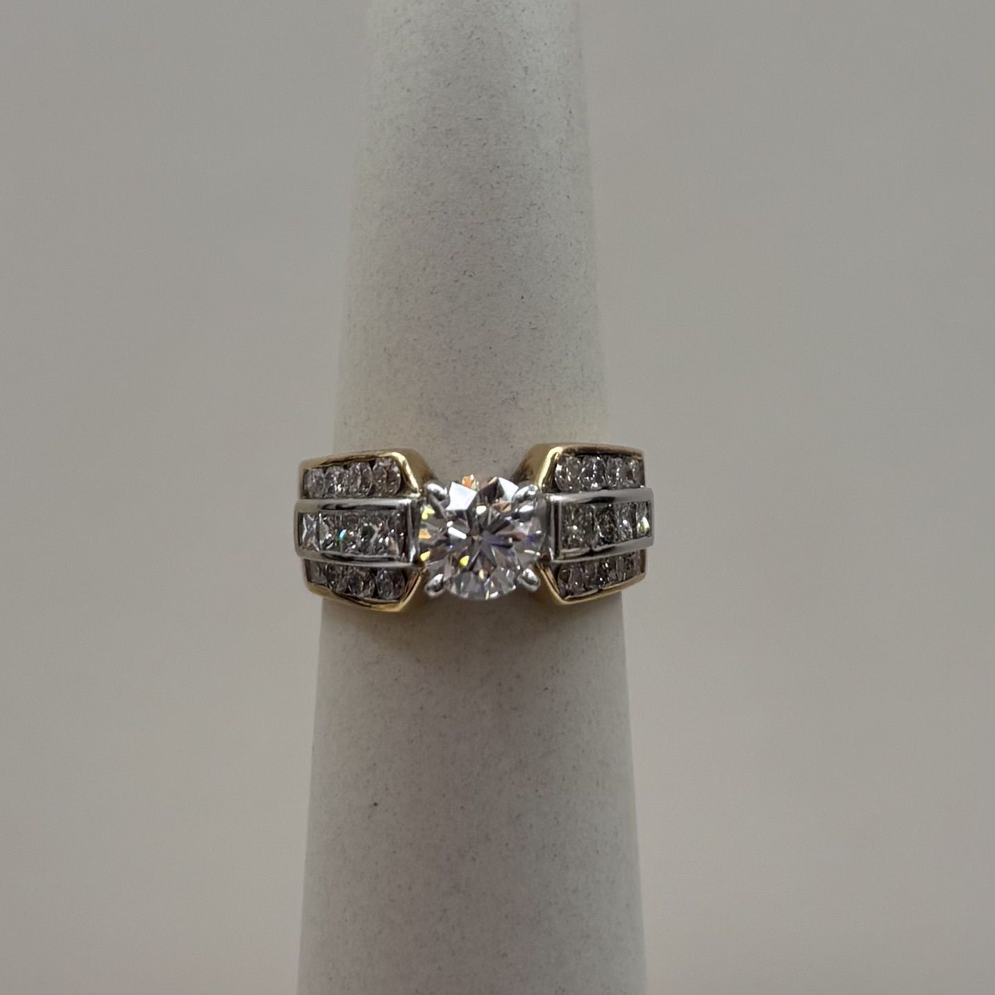 18KW LM Two-Tone 1.28ct VS1 Brilliant Diamond Ring