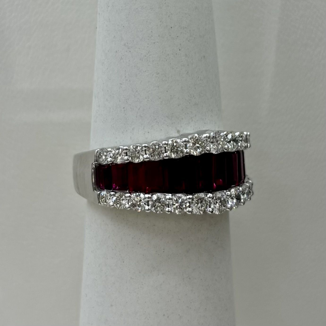 14KW Ruby Baguette Diamond Band (7.7g)