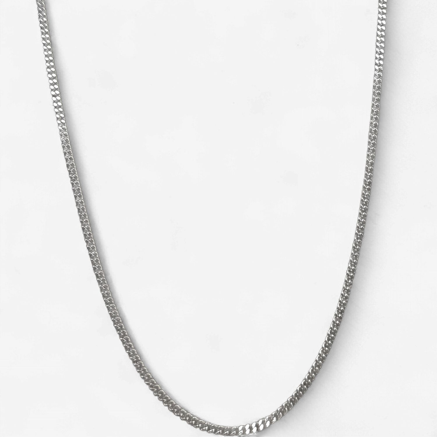10k White Gold 16in Curb Chain (3.6g)