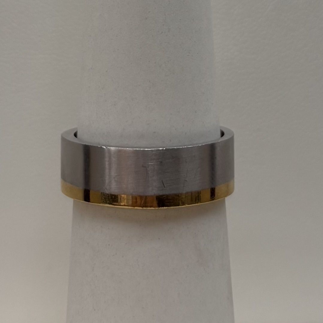 10KY Two-Tone Men's Designed Band (Size 10/ 8.5g)