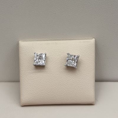 14KW1.5ct Princess-Cut Diamond Earrings