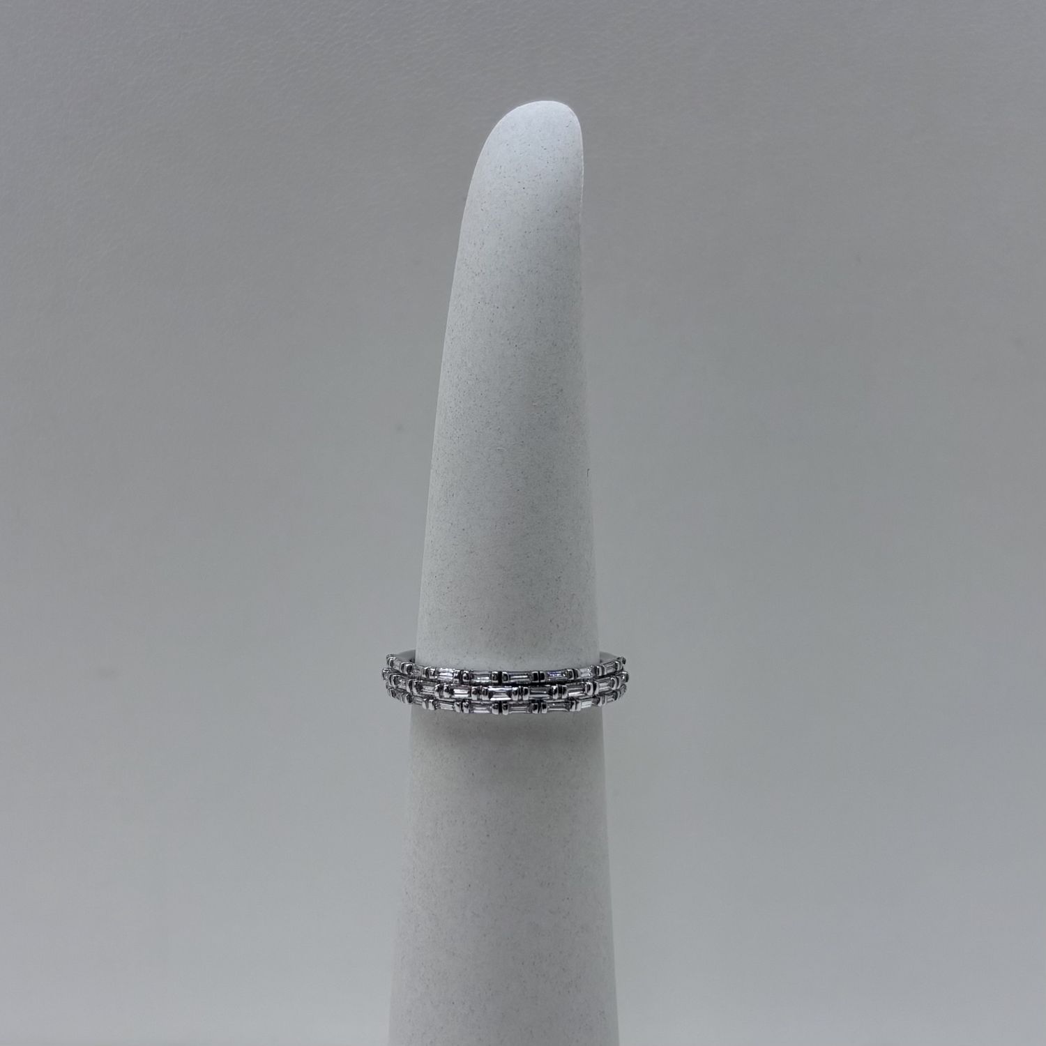 14K White Gold Mixed Cut Band Bassali