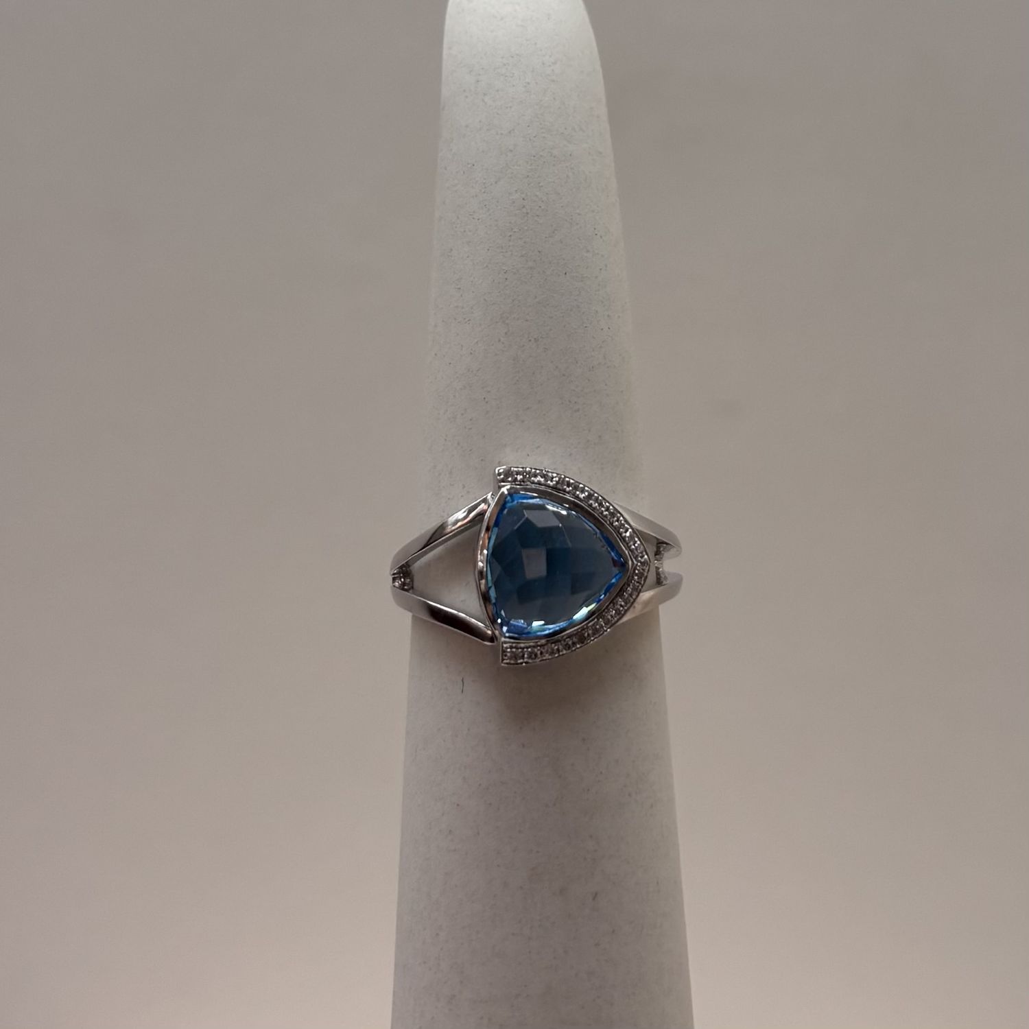 14KW Blue Topaz/Diamond Triangle Ring