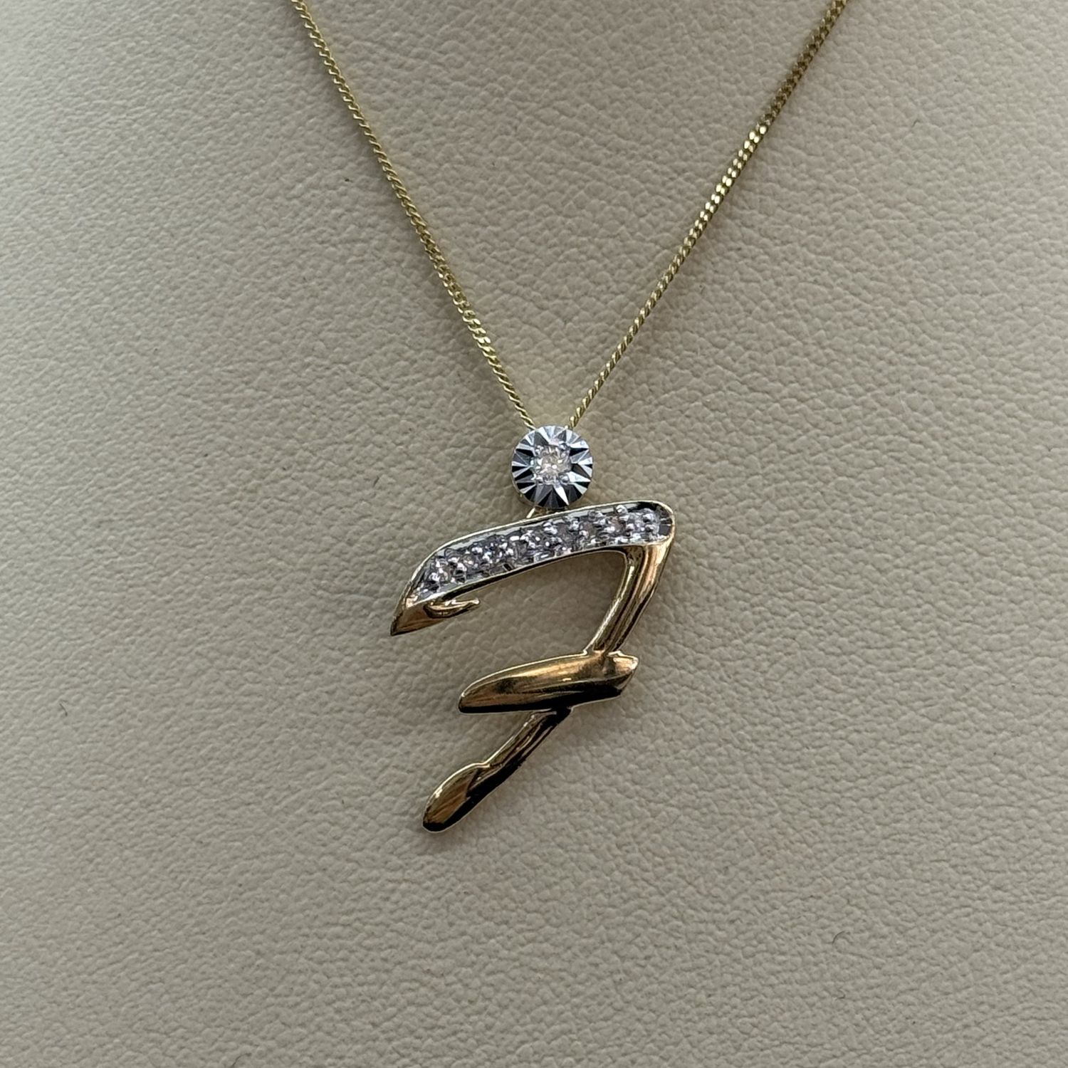 Diamond Initial Pendant w/Chain, Colour: F-YG