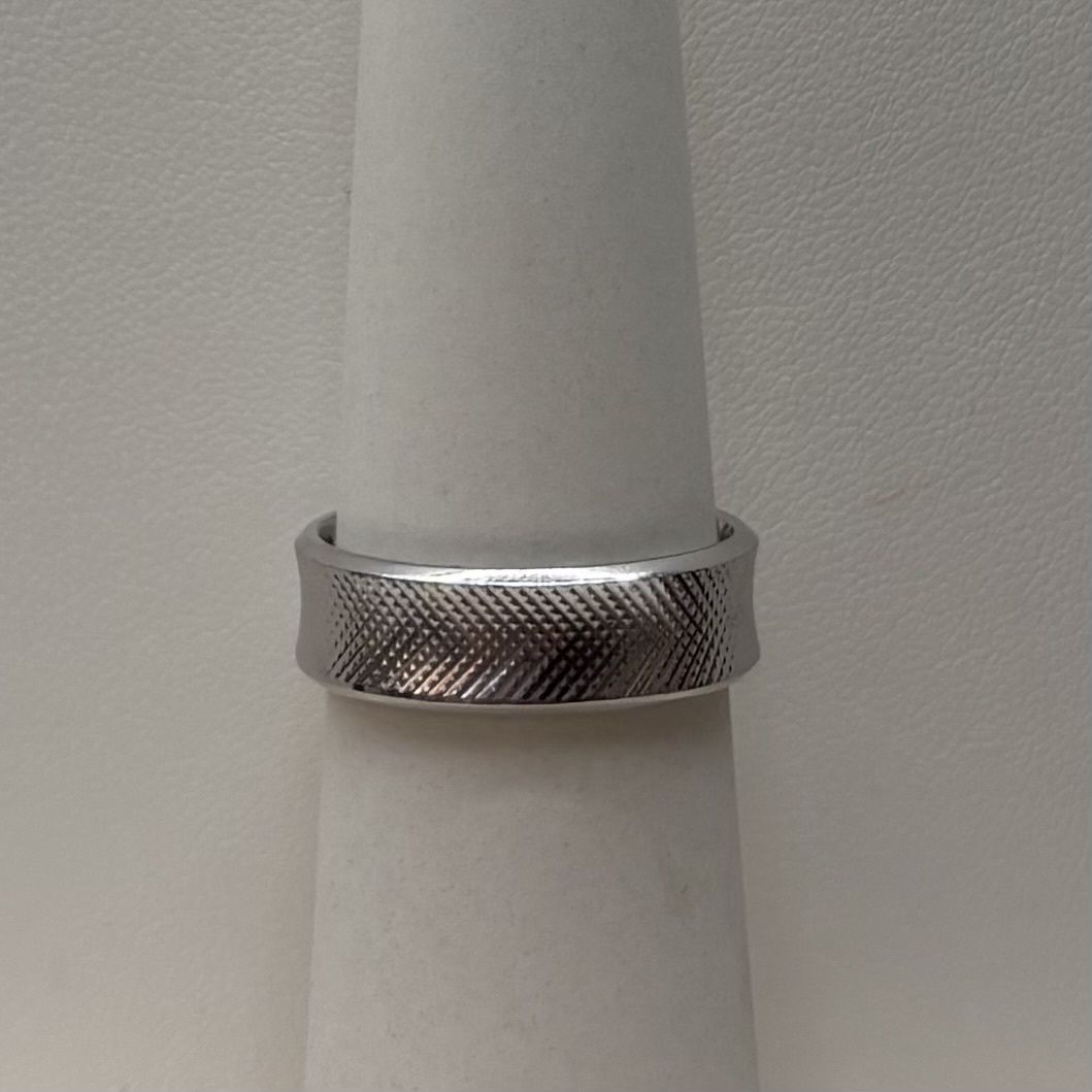 10KW Men's Designed Band (Size 10/ 7.5g)