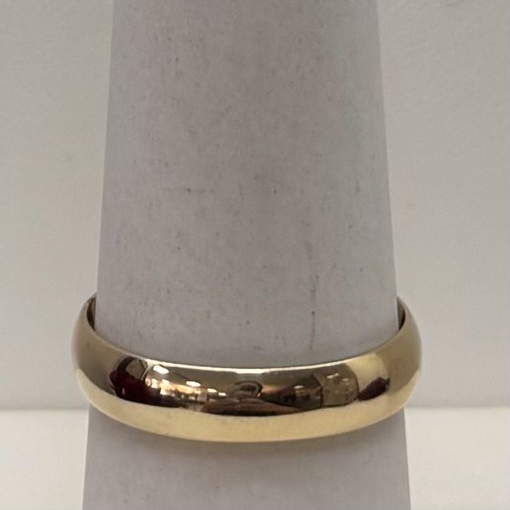 10KY Men's 4mm Band (Size 12/4.7g)