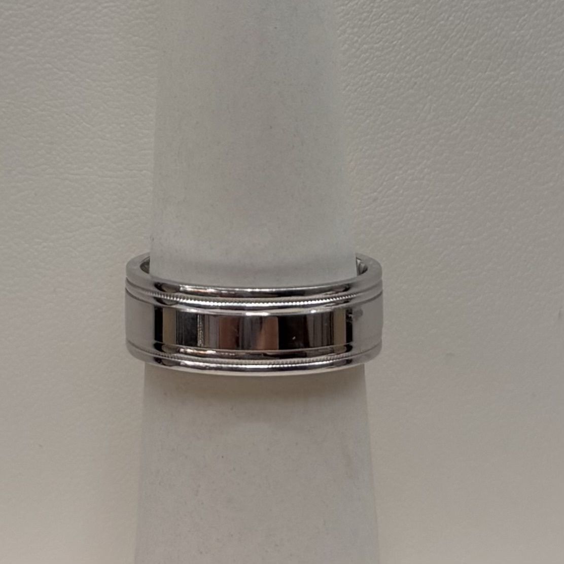 10KW Men's Designed Band (Size 10/ 10.4g)