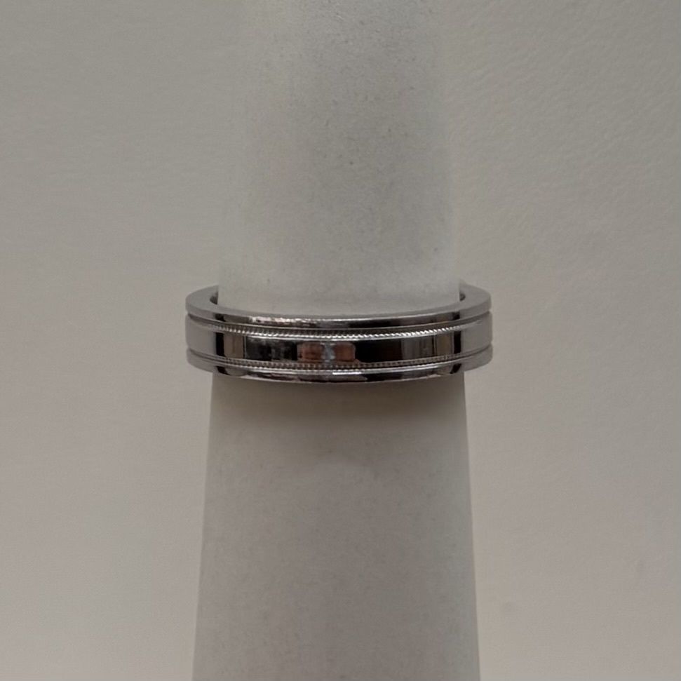 10KW Men's Designed Band (Size 6/ 5.3g)