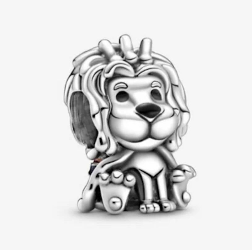 Wavy Union Jack Lion Charm - 799032C01