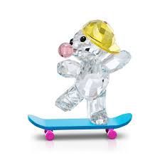 5619208 Kris Bear Skaterbear