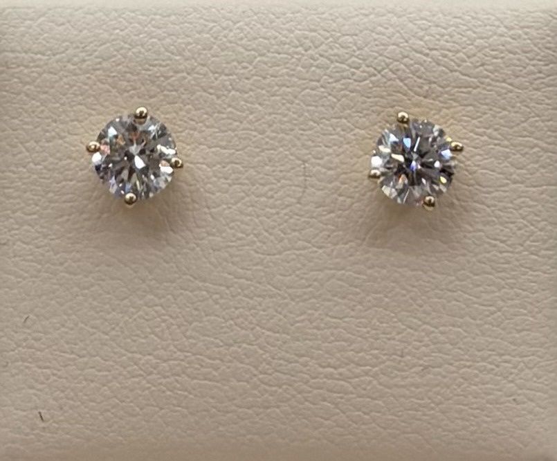 14KY 1ct Solitare Round Studs