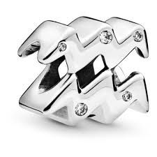 Sparkling Aquarius Zodiac Charm - 798415C01