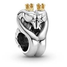 Two-tone Swans &amp; Heart Charm - 799315C00