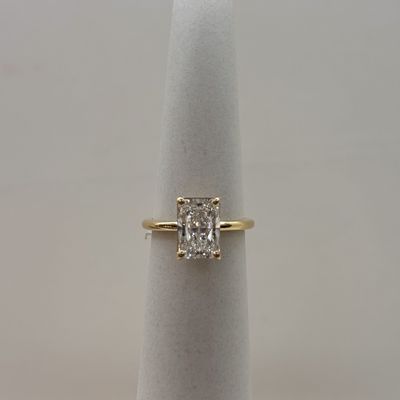 14KY 3ct Radiant Solitare Diamond Ring