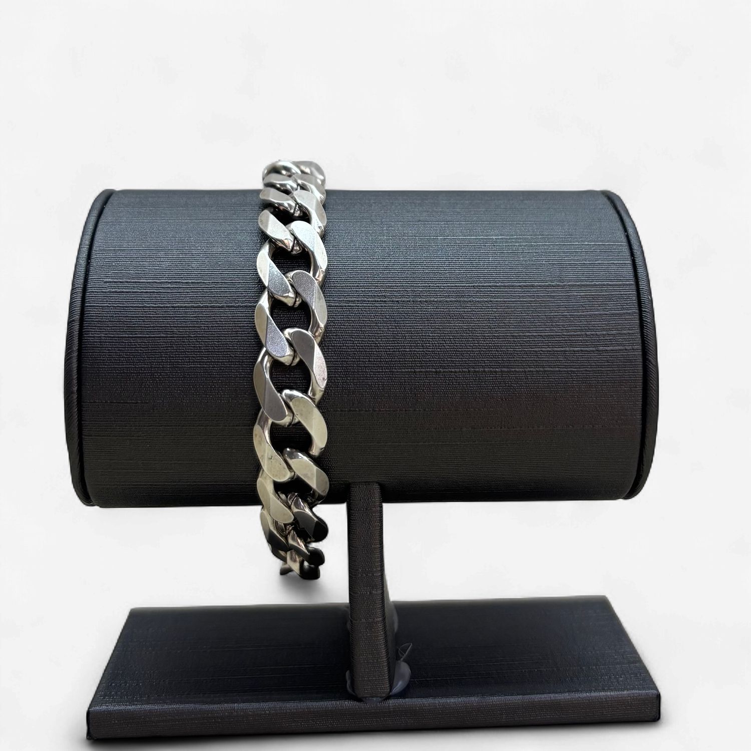 Men's Flat Curbed Bracelet (37.3g)