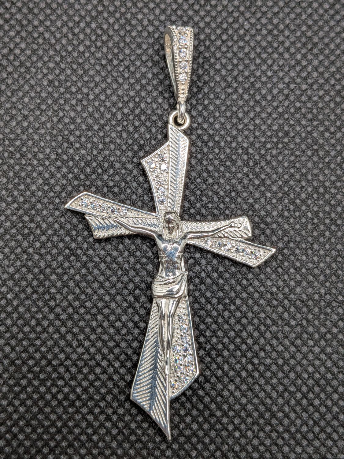 Sterling Silver Crucifix Pendant