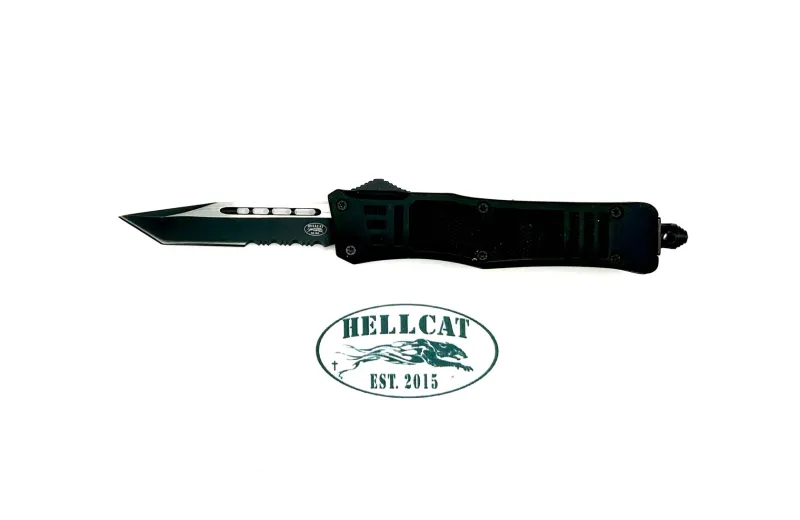 Hellcat Gen 1 Medium Black Tanto Serrated