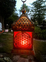 Lanterne orientale rouge fleur de vie
