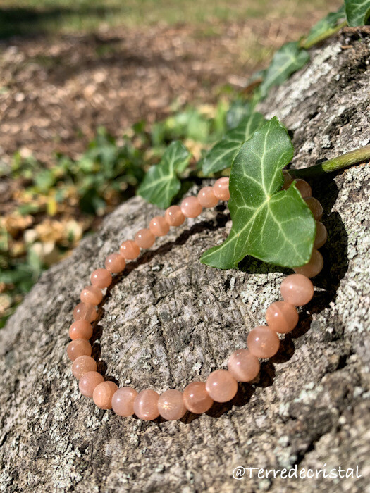 Bracelet en Pierre de lune orangée 6 mm